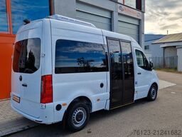 MERCEDES-BENZ Lagerfahrzeug Bürgerbus Niederflur 9 Sitze