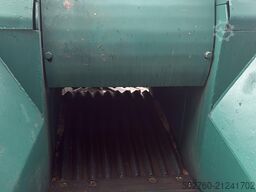 Galen Bucket Crusher UJ200 Second Hand