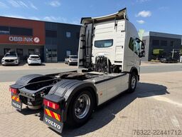 Volvo FM 460 4X2 GLOBETROTTER DYNAMIC STEERING / ALCO...