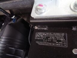 TAKEUCHI TB 225 Powertilt Löffel Taklock 2.400 kg