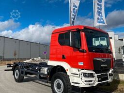 MAN TGM 18.250 4x4 BB/Fahrgestell/3-Sitze/Neu