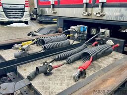 Pacton LZV Sliding chassis for 2nd trailer. Frigoblock...
