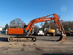 HITACHI ZX210LC-6 Kettenbagger 23,1 Ton *11.213 BTH