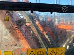HITACHI ZX210LC-6 Kettenbagger 23,1 Ton *11.213 BTH