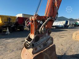 HITACHI ZX210LC-6 Kettenbagger 23,1 Ton *11.213 BTH