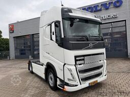 Volvo FH 460 GLOBETROTTER XL I SAVE / DYNAMIC STEERIN...