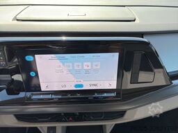 VW Multivan 2.0 TDI (EURO 6d) AUT Kam. KlimaA LED