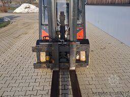 Linde H 30 Diesel Triplex Doppelzusatzhydrauli