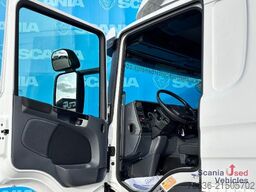 Scania P 250 DB4x2MNB FULL AIR FRIGO TAIL LIFT 2T