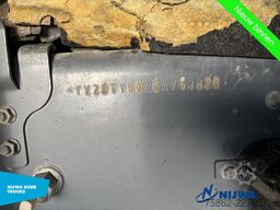 Volvo FH 460 6x4 i.c.m. ESVE oplegger met Palfinger E...