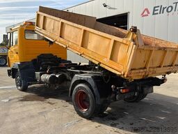 Mercedes-Benz SK 814 (MANUAL PUMP / POMPE MANUELLE / LAMES / ...