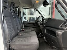 IVECO Daily 70C18 DOKA Klima Tempomat Spurhalte 7-Sitz