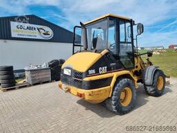 CATERPILLAR 906