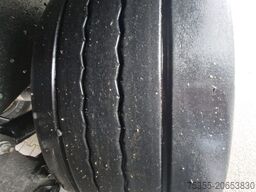 SCHMITZ CARGOBULL SCS24/L 13.62 E B 1.Hand Liftachse Edscha Portal