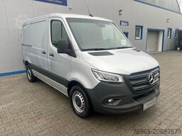 MERCEDES-BENZ Sprinter 314 AUTOMATIK NAVI TOTWINKEL KAMERA LED