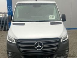 MERCEDES-BENZ Sprinter 314 AUTOMATIK NAVI TOTWINKEL KAMERA LED
