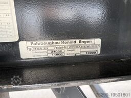  HSA 21 Koffer mit Hebebühne / Swiss-Vehicle