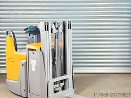 Jungheinrich ERD 220 - Service Neu - Triplex - Batterie 90%