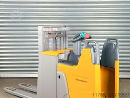 Jungheinrich ERD 220 - Service Neu - Triplex - Batterie 90%