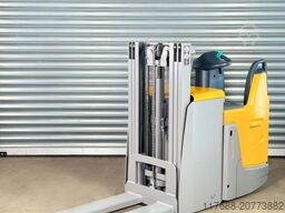 Jungheinrich ERD 220 - Service Neu- Triplex - Batterie 92%