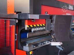 AMADA PROMECAM HFBO 220/4  4100 x 220 to