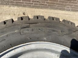  2 Banden 15/55/17  18 PLY - Nieuw