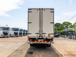 RENAULT D14 250 + DHOLLANDIA