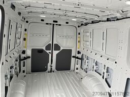 MAN TGE 3.180 L3H2 Kasten 4x4 AUTOM ACC STANDH SITZH