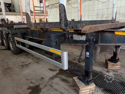 SCHWARZMÜLLER S1 / Y170 / BA0 Holz Auflieger Bj 2011