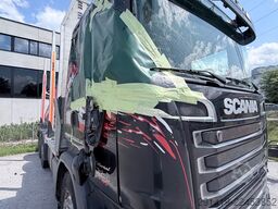 SCANIA R490 6x4 Holzlkw mit Epsilon Kran Bj 2017