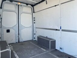 MERCEDES-BENZ Sprinter 317 CDI KA/L2H2/3665/MBUX/AUTOMATIK/KAM