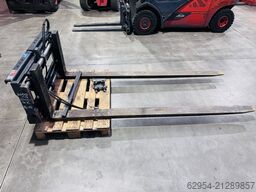 Meyer 6-2606G-Z mit Gabelzinken 2400mm