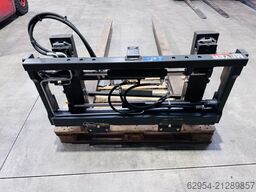 Meyer 6-2606G-Z mit Gabelzinken 2400mm