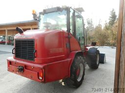 Schäffer 900 T mit Teleskoparm