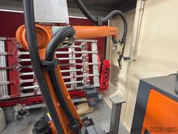 KUKA 6 R1820