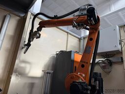 KUKA 6 R1820