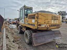 Liebherr A 902 Litronic
