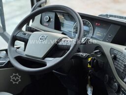 VOLVO FH 430 4x2 Schmitz Koffer Carrier Kühlung