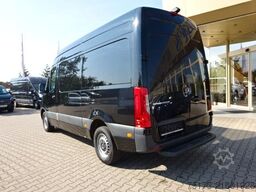 MERCEDES-BENZ Sprinter III Kasten 319 CDI RWD