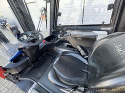 Linde E25 + Ladegerät NEU 80100--EK