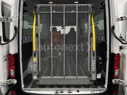 VW Crafter 35 Rollstuhl-Lift *LIEGE/TRAGE* KAMERA