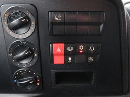 Mercedes-Benz Atego 1218 Bakwagen + Laadklep DHollandia 1500kg