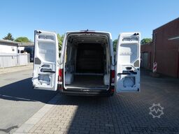 VW Crafter  35L2H2 177PS Automatik ACC