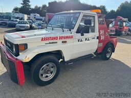Toyota LANDCRUISER **RECOVERY TRUCK-WINCH**