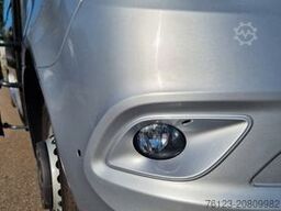 MERCEDES-BENZ 519 und 517 Glasdach XXL  20 Sitze Stock