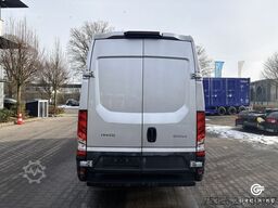 IVECO 35S14 A8 V, Schwingsitz