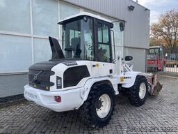 Volvo L 30 G  2020   CE