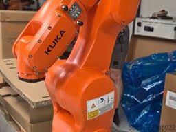 KUKA AGILUS - KR10 R900-2