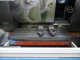 MAZAK VTC 200 B