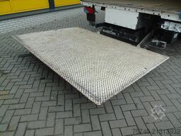 MAN TGL 12.250 + EURO 5 + LIFT